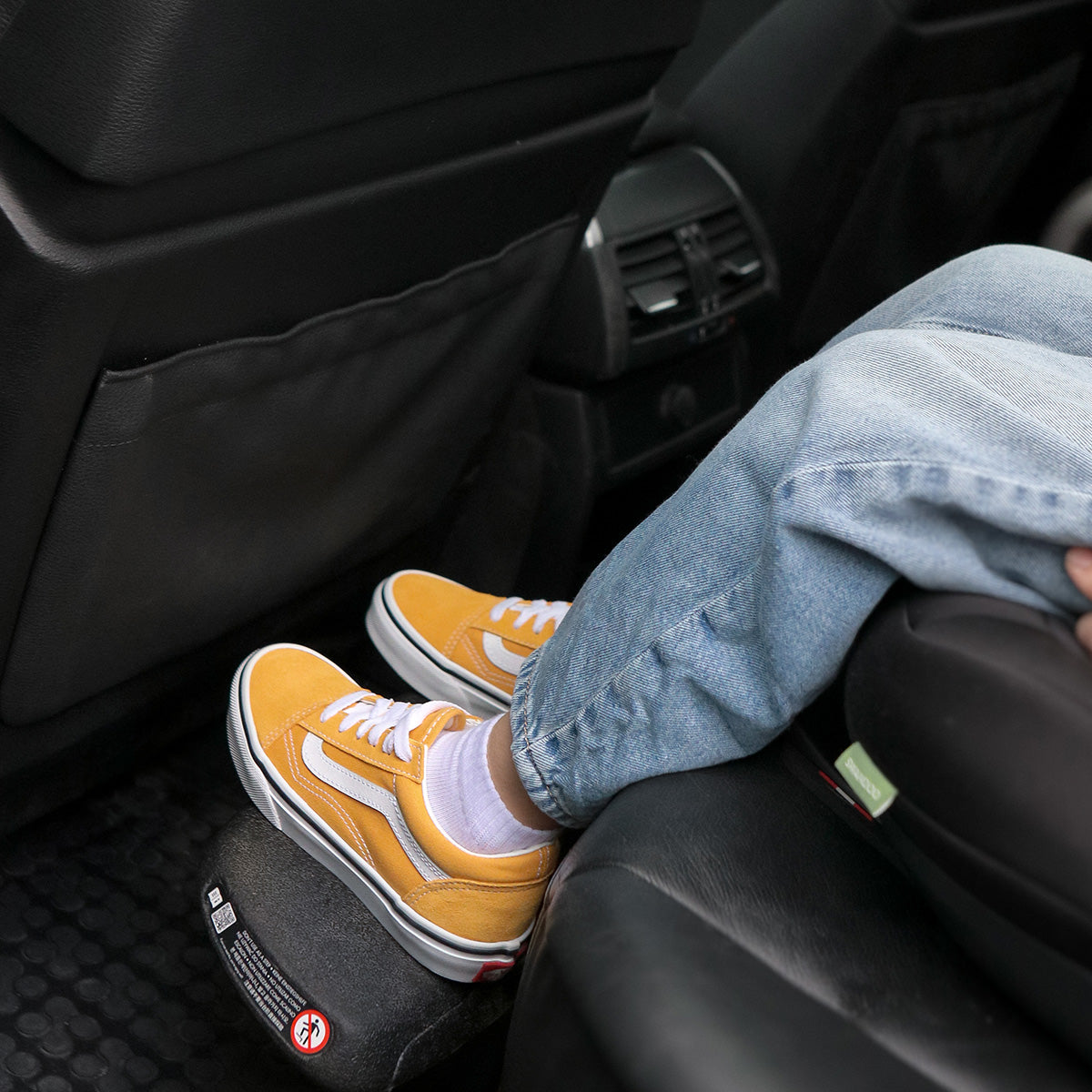 Universal Booster Footrest