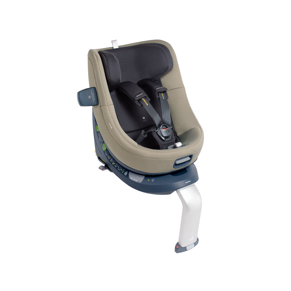 Fabric color beige of the i-Size car seat red